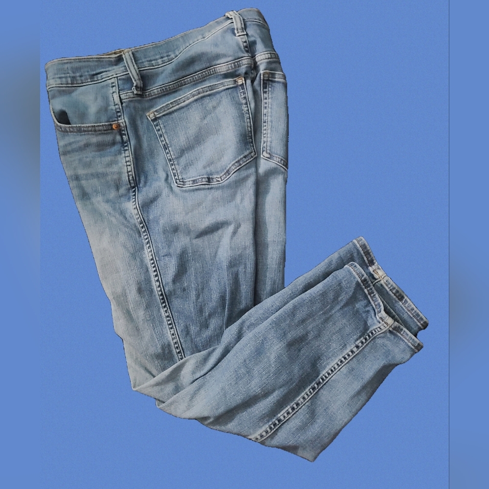 J.Crew Women's Size 27P Vintage Straight Leg Blue Denim Jeans